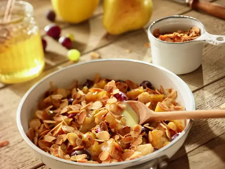 this media has been downloaded from content hub 202083966