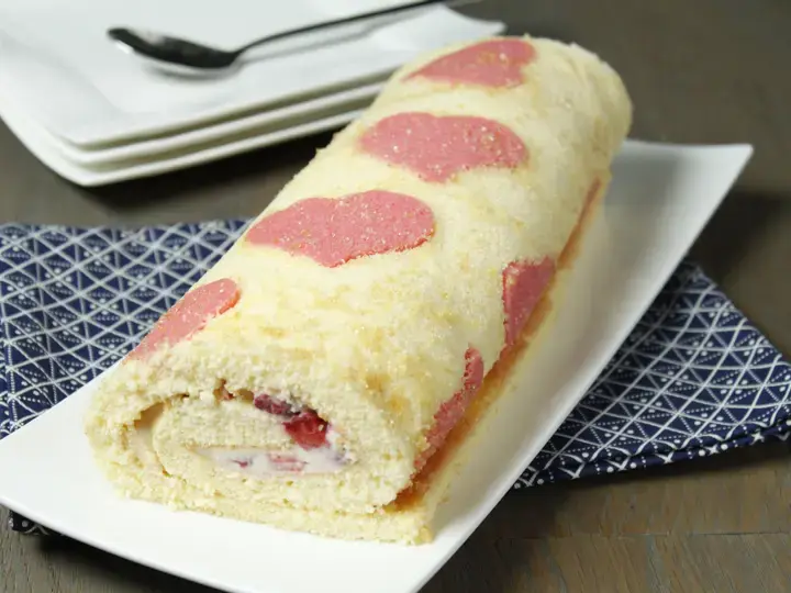 Roulé coeur fraises chocolat blanc