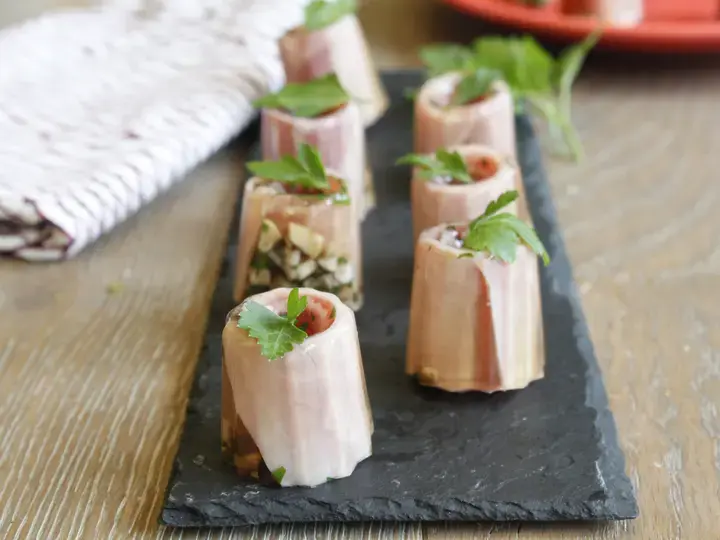 Mini bouchées en gelée  jambon champignons