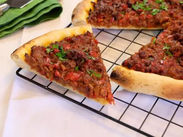Pizza turque (Lahmacum)