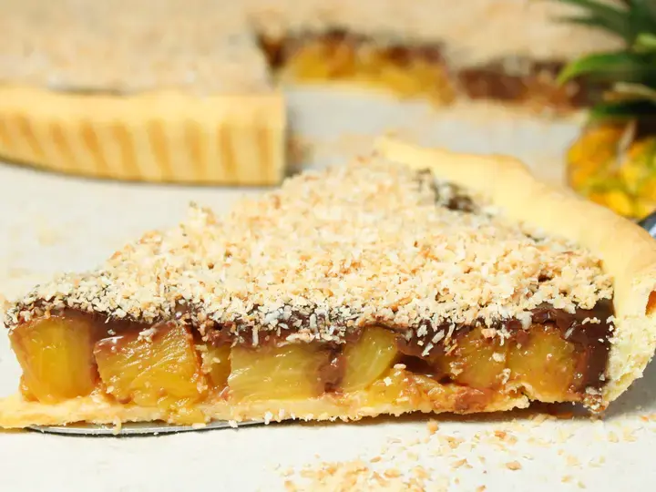 this media has been downloaded from content hub 202081733