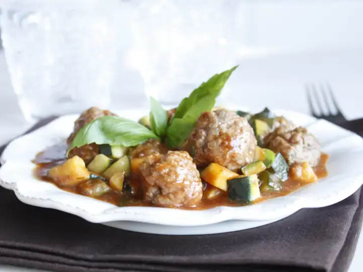 Boulettes de boeuf à la bolognaise