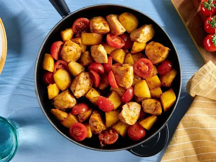 Poêlée de pomme de terre poulet...