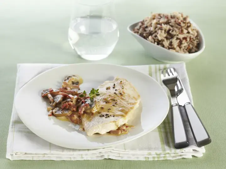 this media has been downloaded from content hub 203294122