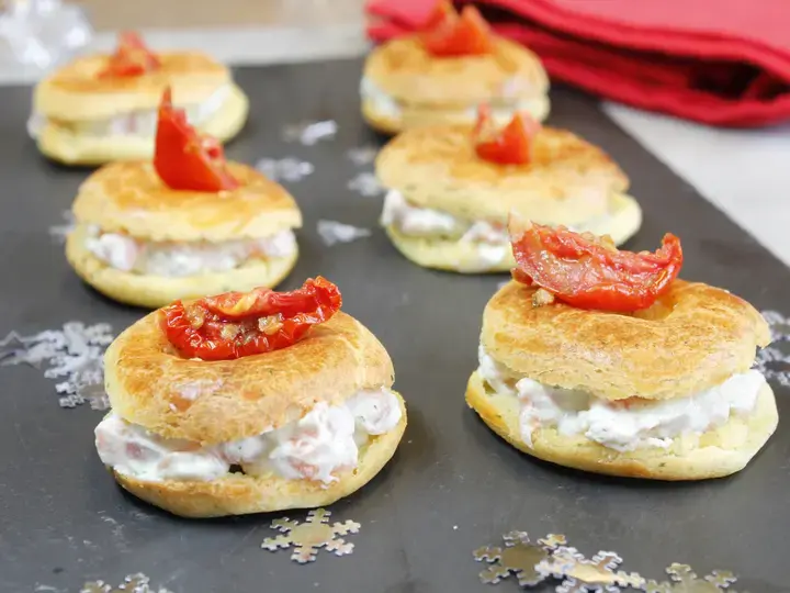 Mini choux façon donuts saumon ricotta