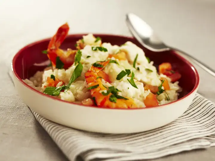 this media has been downloaded from content hub 203294481