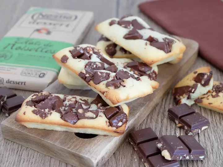 Financiers au chocolat éclats de noisettes