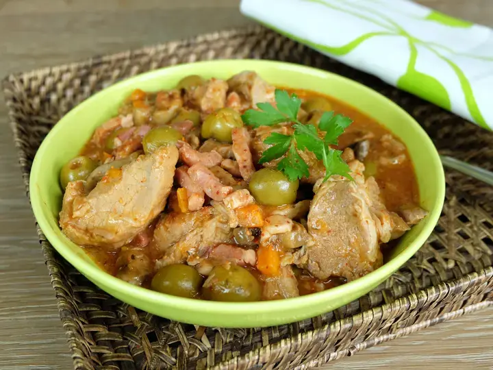 Sauté de veau aux olives