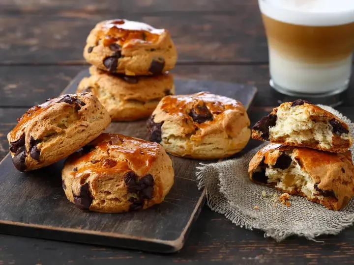 Scones aux pépites de chocolat corsé et gingembre