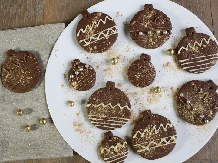 this media has been downloaded from content hub 203165923