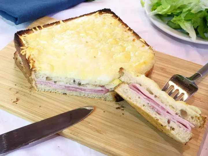 Croque de pain aux céréales 1 personne