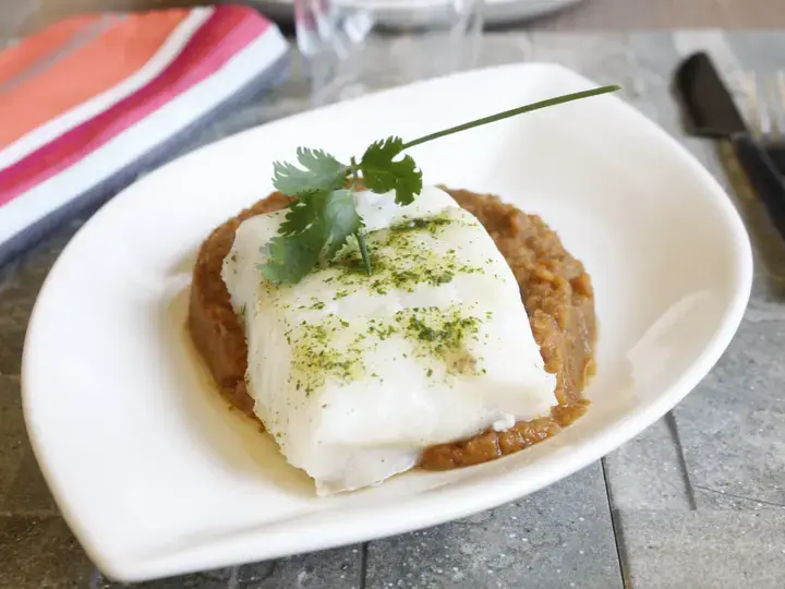 this media has been downloaded from content hub 202109645