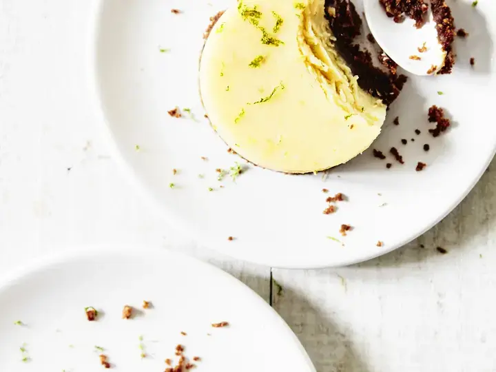 this media has been downloaded from content hub 202079494