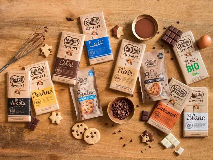 Coeurs fondants au chocolat praliné et fraises