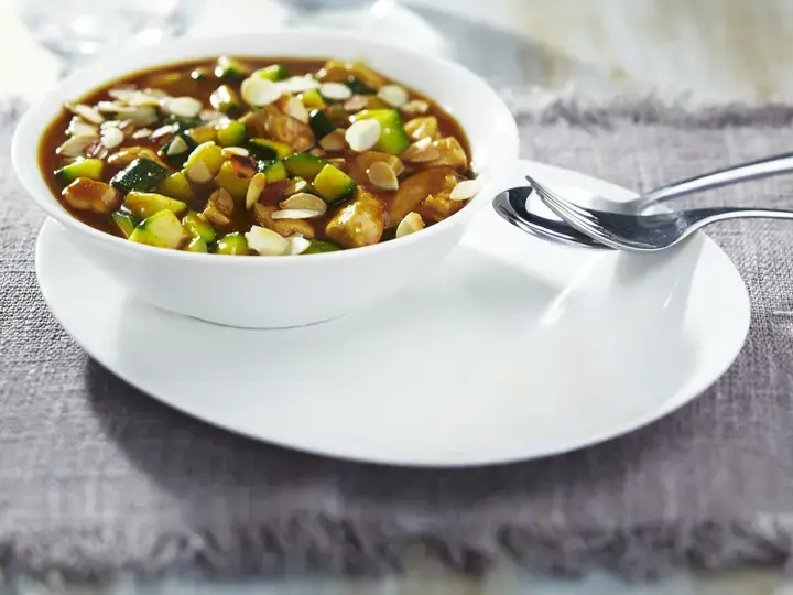 this media has been downloaded from content hub 203294372