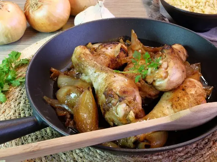 Poulet aux oignons pas cher