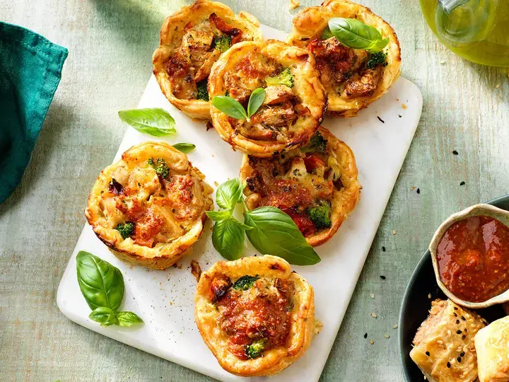 Mini Quiches with Marinated Pieces