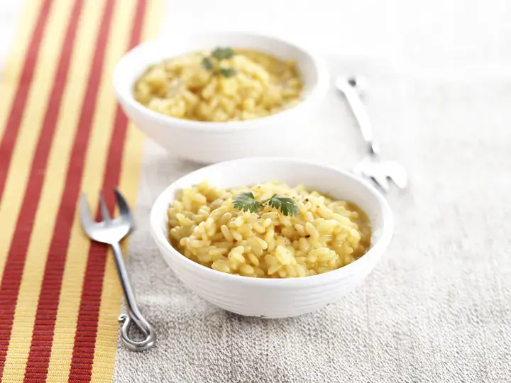 this media has been downloaded from content hub 203294207