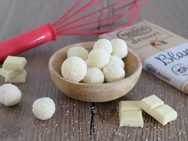 Truffes de chocolat blanc et coco