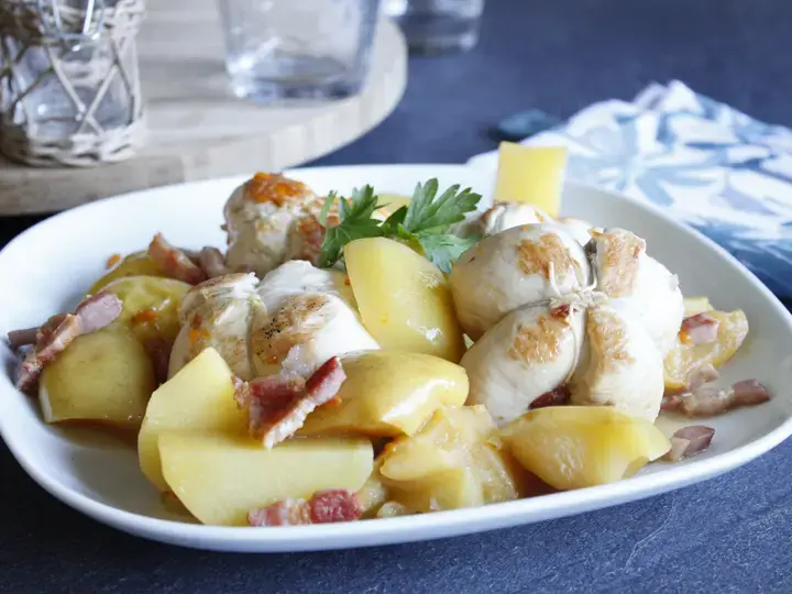 this media has been downloaded from content hub 202097988