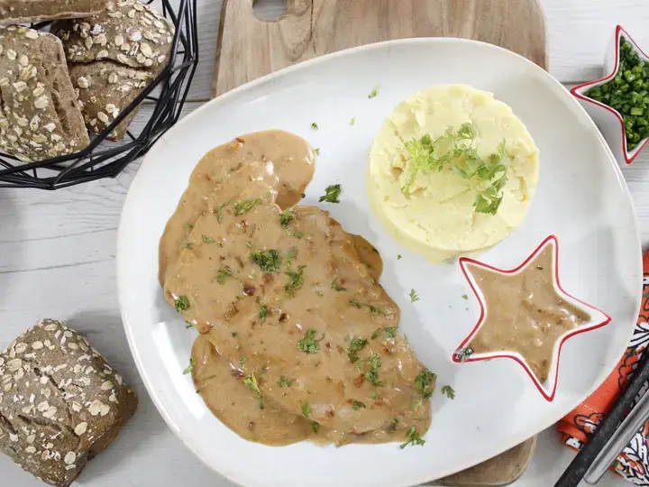 Escalopes de veau à la moutarde à l'ancienne