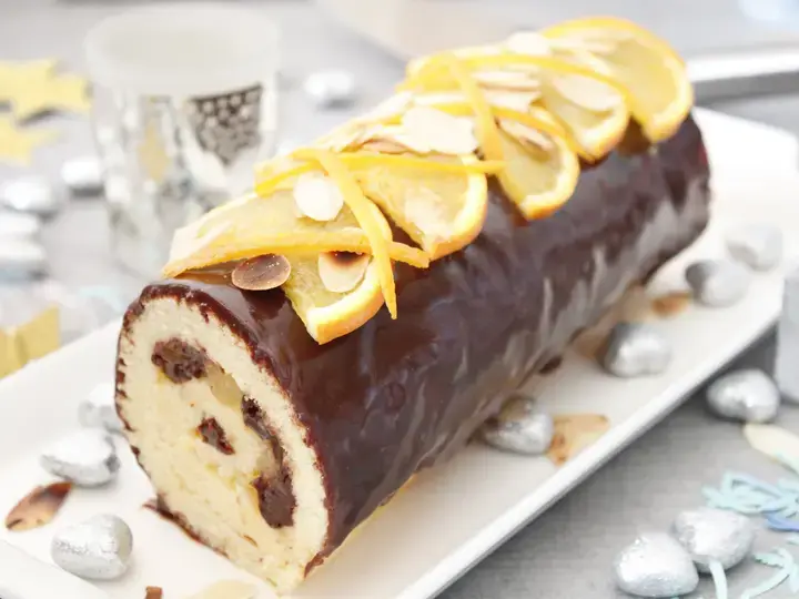 Bûche de Noël orange chocolat au Lait concentré Sucré