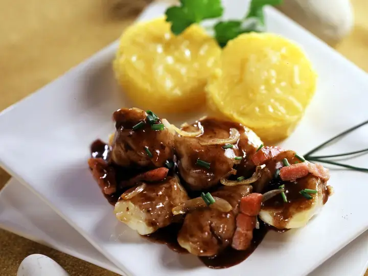 this media has been downloaded from content hub 202099899