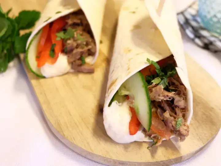 Chawarma d’agneau en wraps Cookéo, recette libanaise