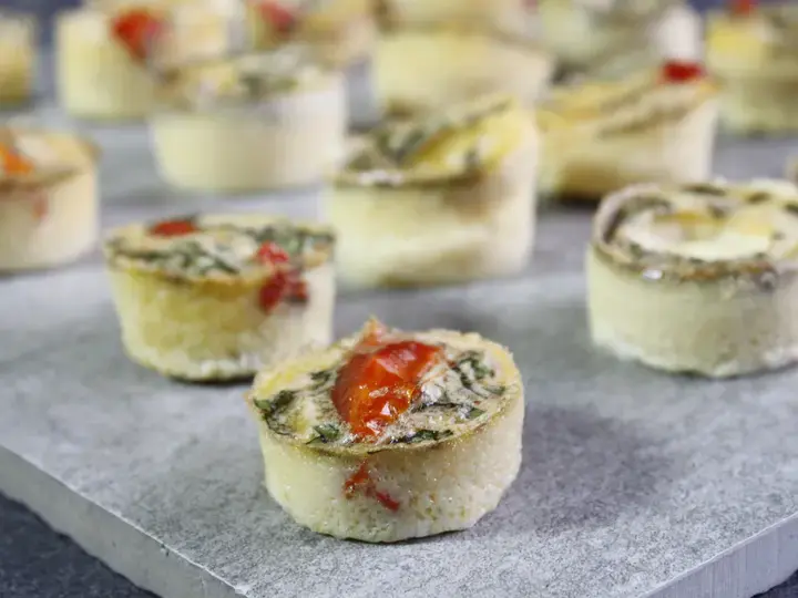 Bouchées oeufs tomates et mozzarella