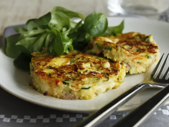 Galettes de semoule multicolores