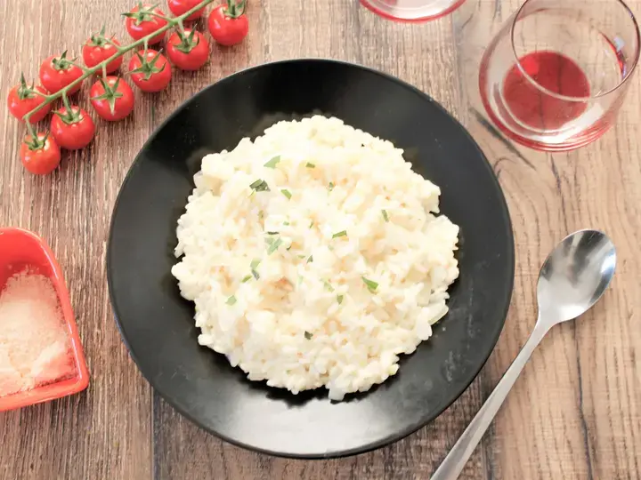 this media has been downloaded from content hub 203214315