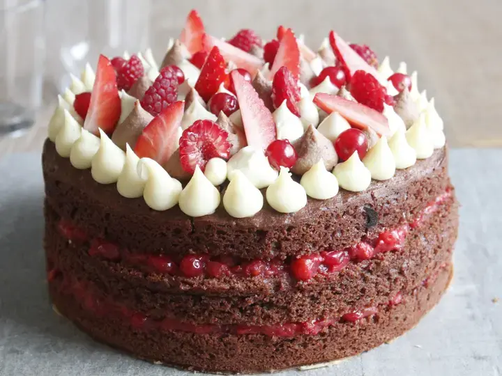 this media has been downloaded from content hub 202082249