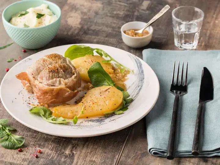 this media has been downloaded from content hub 202101280