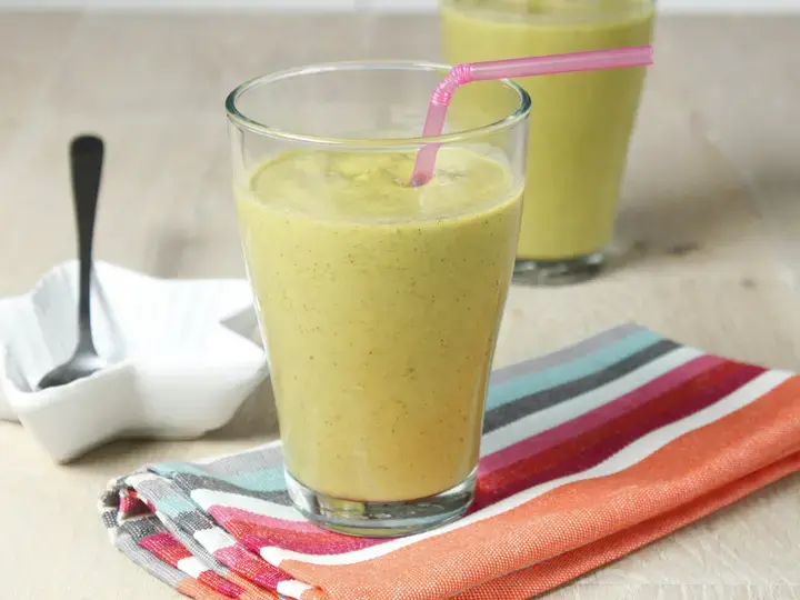 Soupe froide tomate courgette chèvre frais