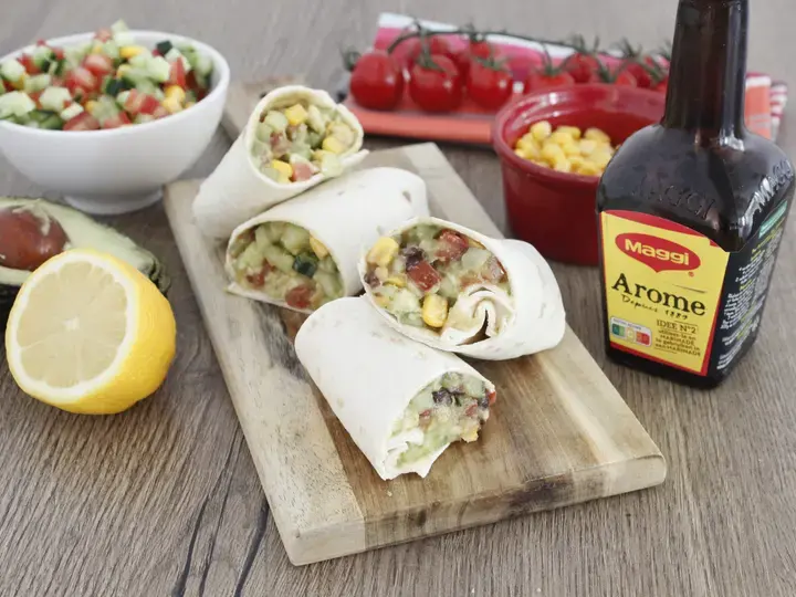 Taco salade avocat, haricots rouges et concombre