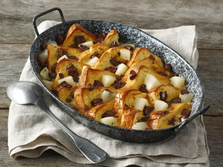 Brioche perdue à la poire et au chocolat