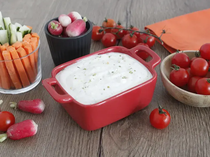 Sauce fromage blanc et légumes croquants