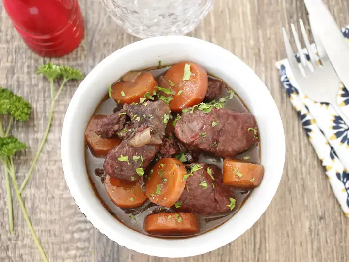 this media has been downloaded from content hub 203214355