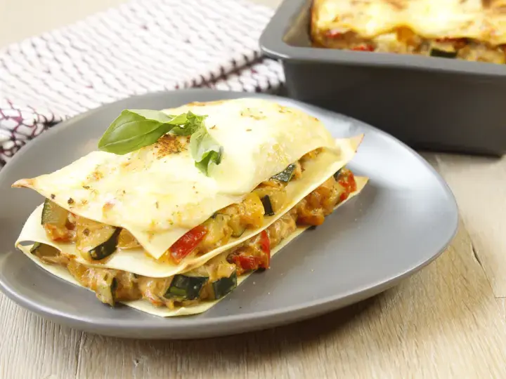 this media has been downloaded from content hub 202097705