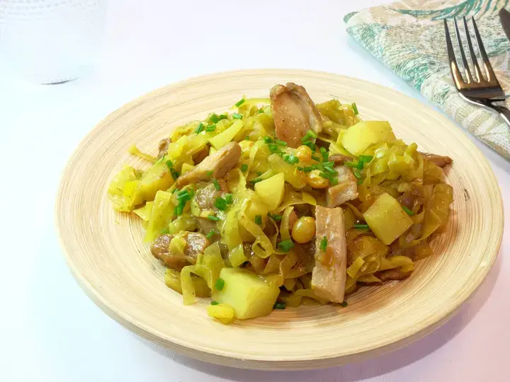 this media has been downloaded from content hub 202824764