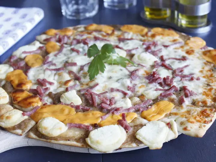 Pizza spirale Aux 4 fromages