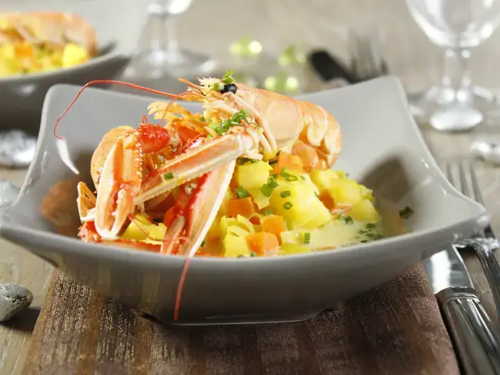 this media has been downloaded from content hub 202092134