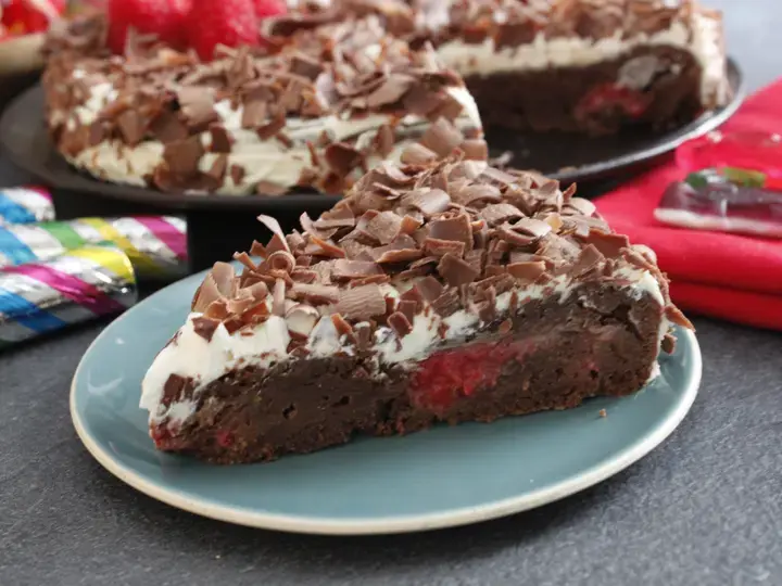 this media has been downloaded from content hub 203217016