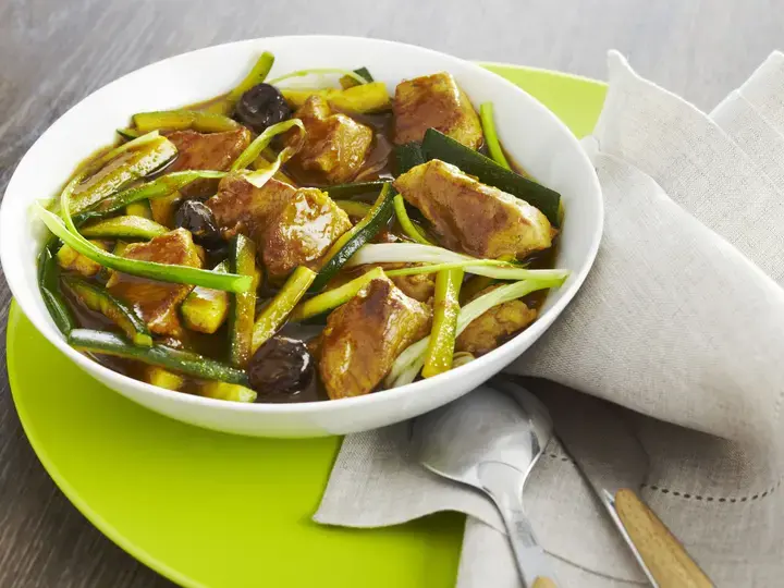 this media has been downloaded from content hub 203294579