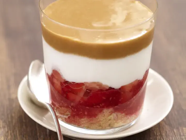 Verrines fruits rouges café au fromage blanc