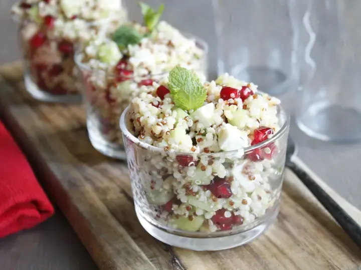 Salade quinoa feta grenade menthe