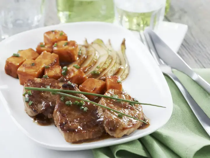 Veau poêlé aux poires et panais