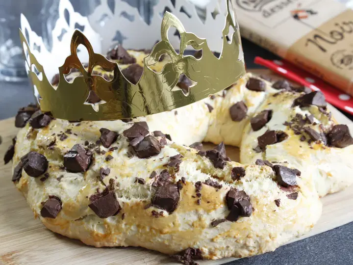 this media has been downloaded from content hub 203218066