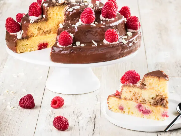 this media has been downloaded from content hub 202082182