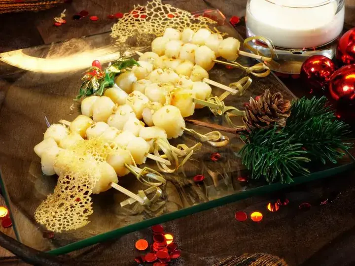 brochettes de pétoncle et crème citronnée